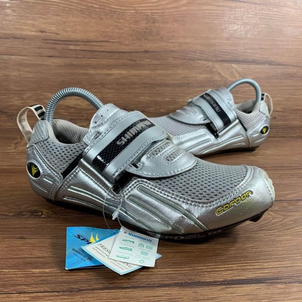 NEW Shimano Carbon Cycling Shoes Women’s Size 5 (38) Silver